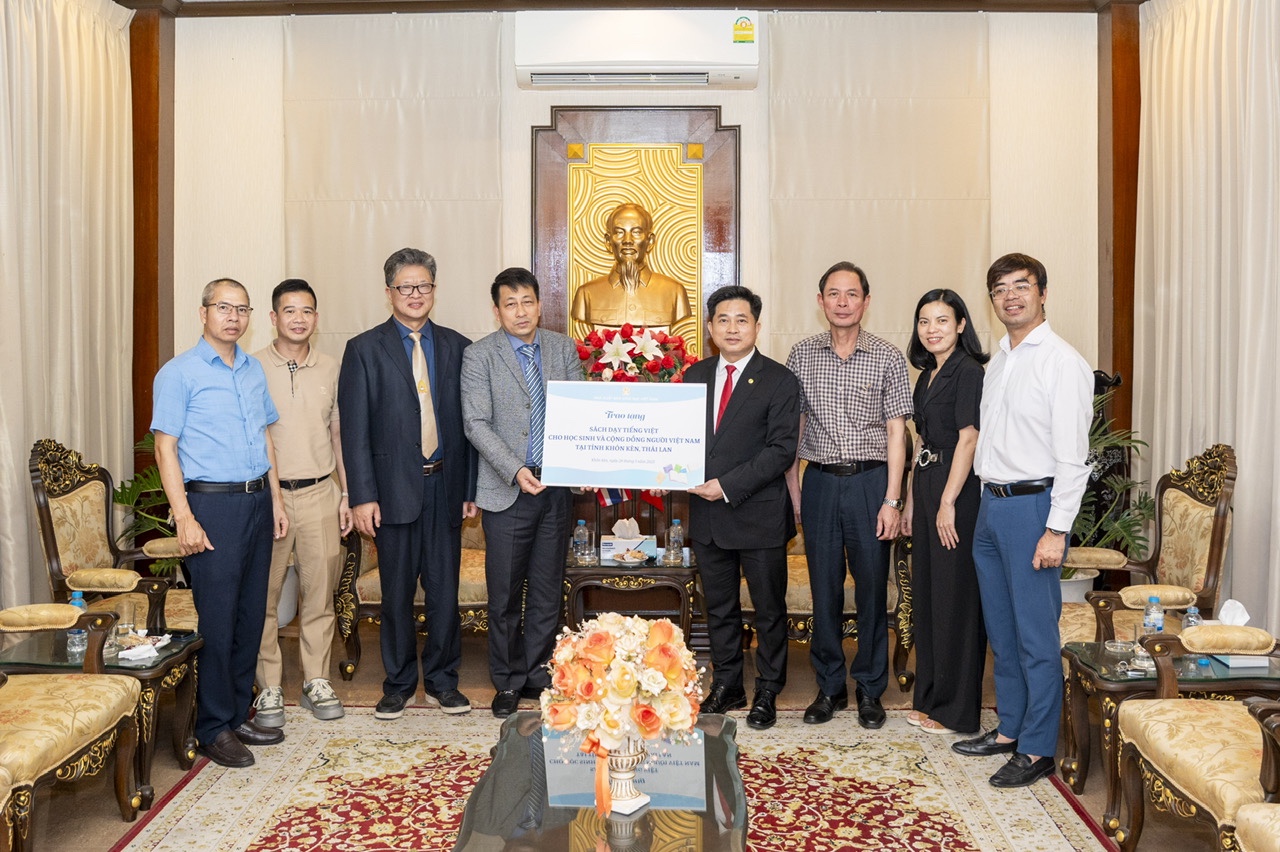 Chương trình 'Xuân quê hương' tại Đông Bắc Thái Lan